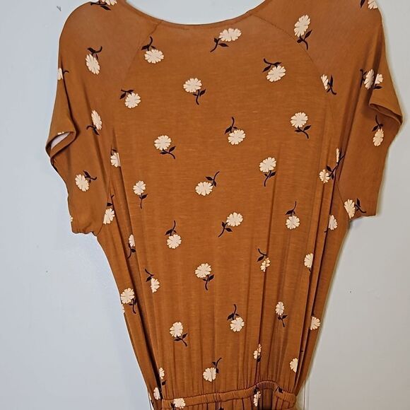 Matilda Jane, caramel colored romper with cream flowers. Size S. NWT. - Picture 6 of 6
